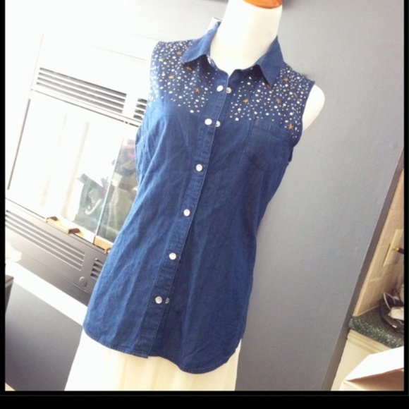 AQUA Sleeveless Dark Denim with Studs Top - Picture 2 of 4